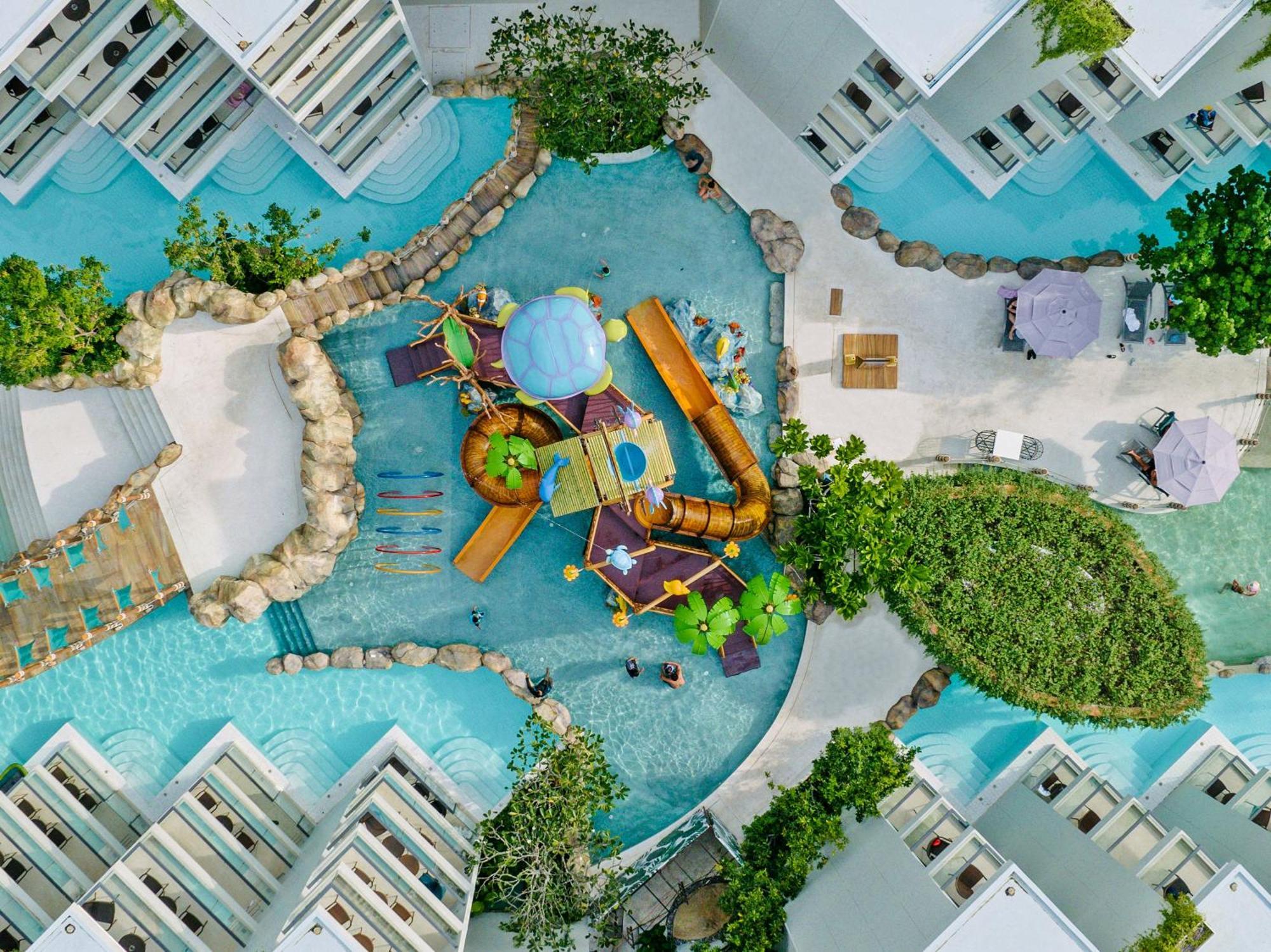 Phuket Emerald Beach Resort Karon Exterior photo