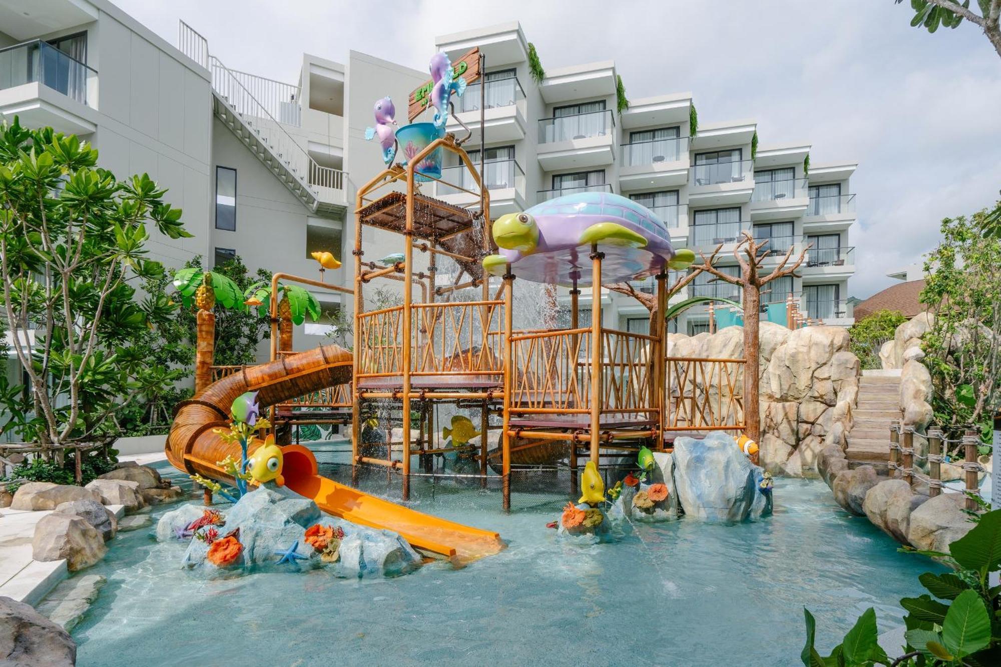 Phuket Emerald Beach Resort Karon Exterior photo
