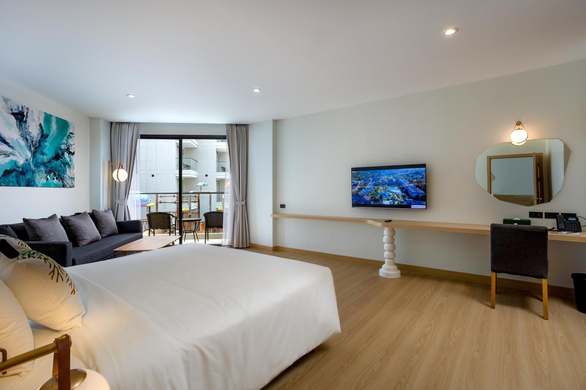 Phuket Emerald Beach Resort Karon Exterior photo
